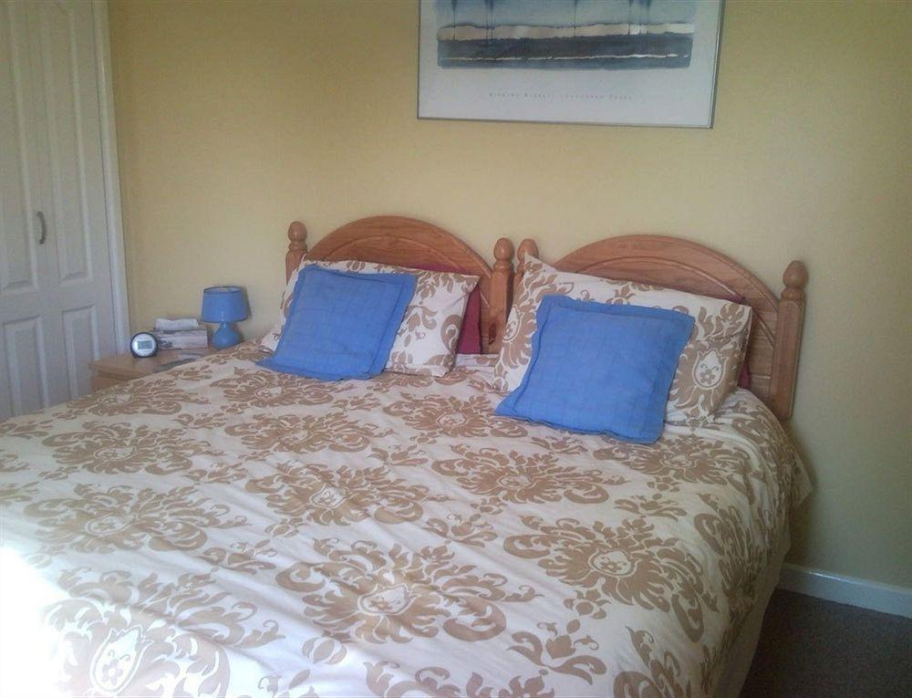 סטאנסטד מאונטפיצ'ט Latchmead Bed & Breakfast מראה חיצוני תמונה
