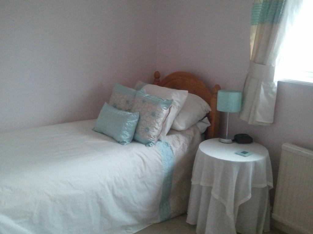 סטאנסטד מאונטפיצ'ט Latchmead Bed & Breakfast מראה חיצוני תמונה