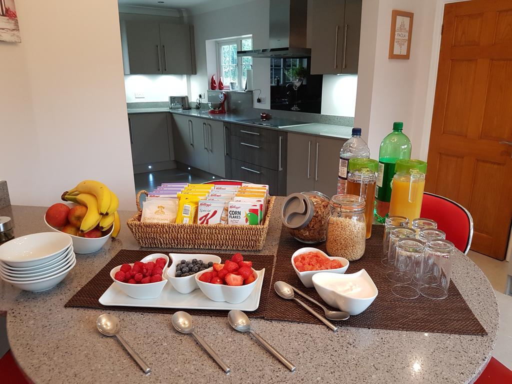 סטאנסטד מאונטפיצ'ט Latchmead Bed & Breakfast מראה חיצוני תמונה